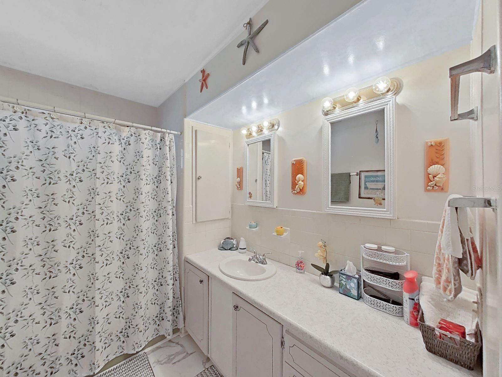 Listing photo id 14 for 9900 Ulmerton Road 238