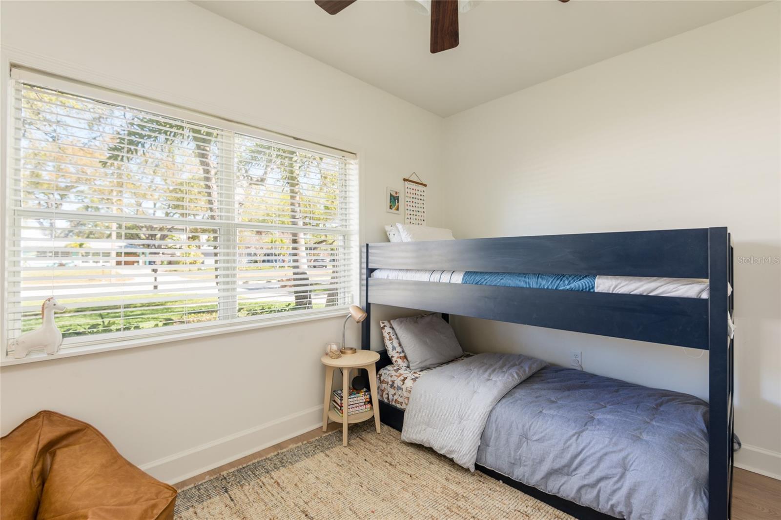 Image 18 of 43 For 4704 El Prado Boulevard