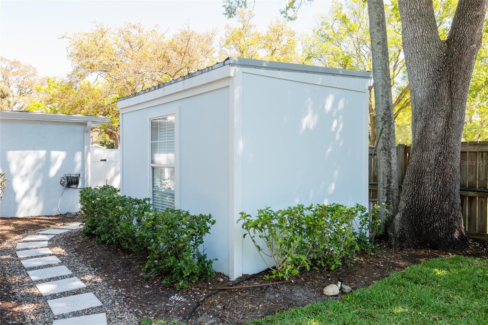 Image 36 of 43 For 4704 El Prado Boulevard