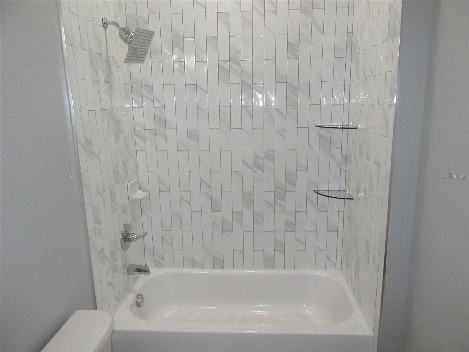 Image 23 of 35 For 105 Broad Street