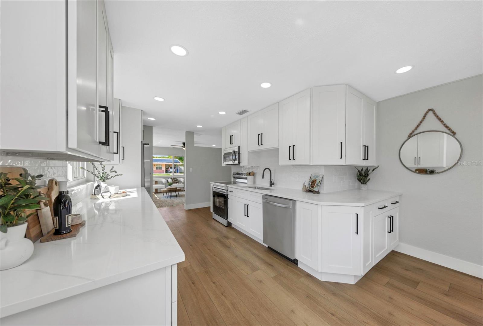 Image 12 of 59 For 5744 17th Avenue N