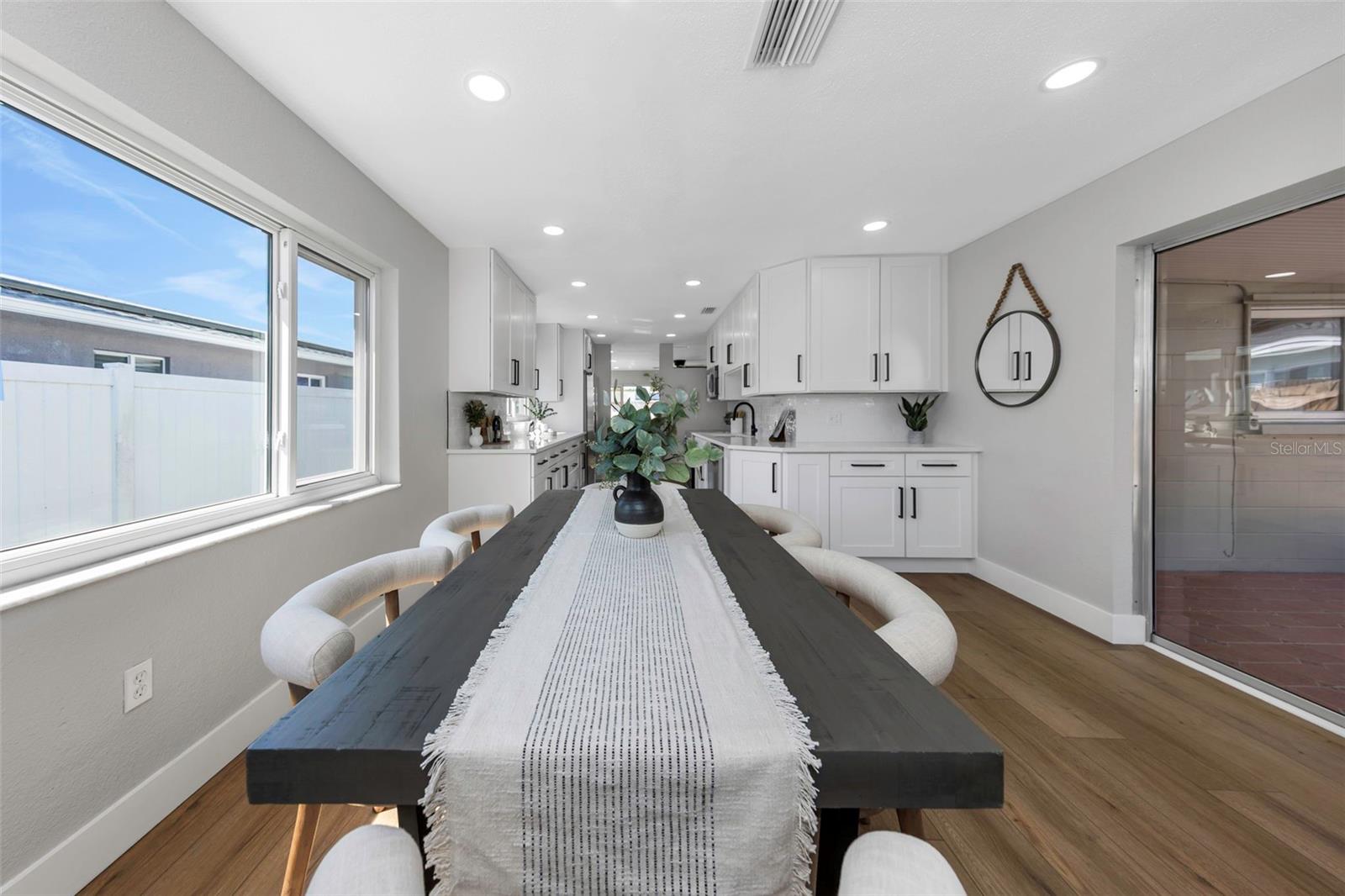 Image 15 of 59 For 5744 17th Avenue N