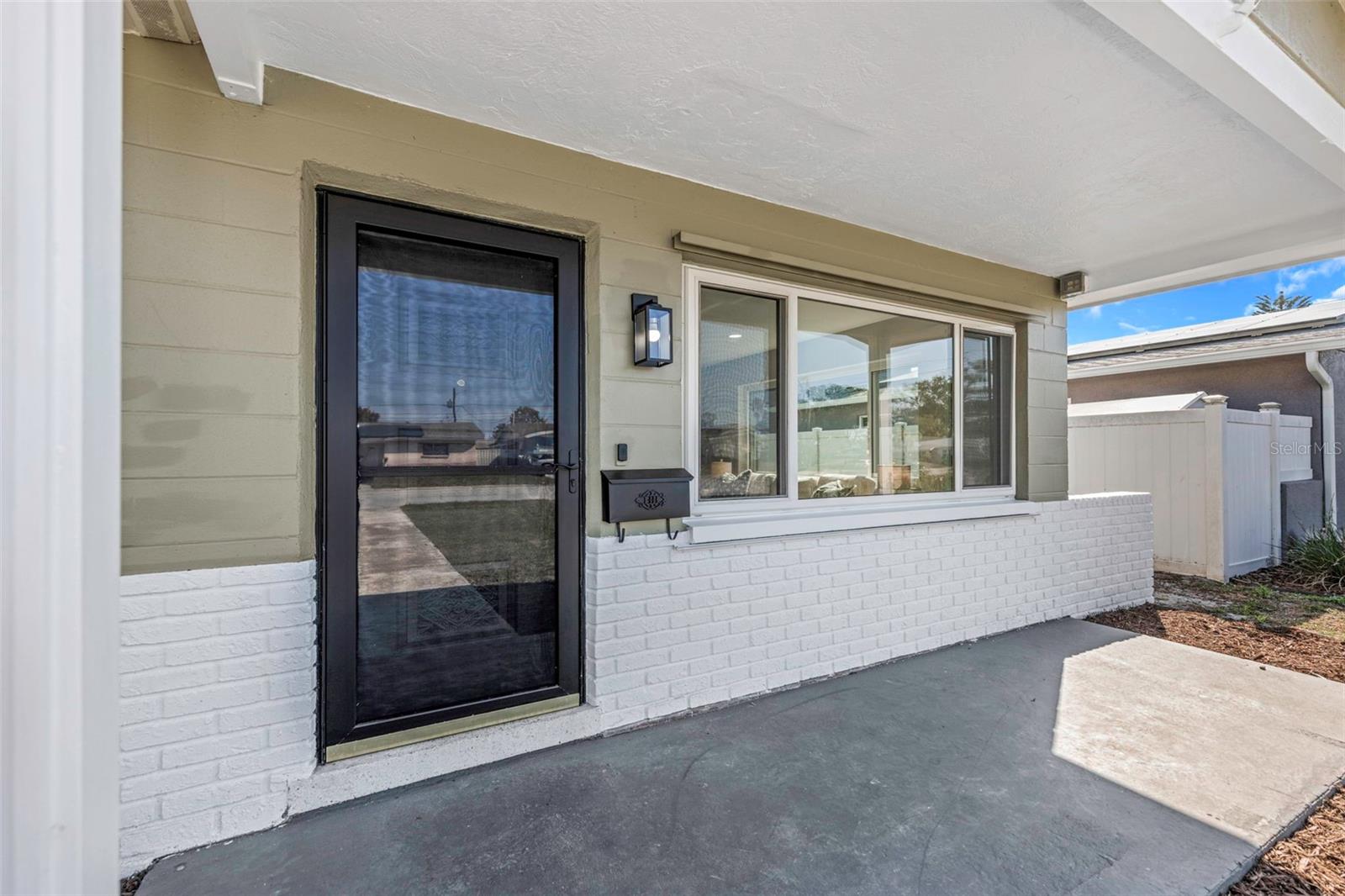 Image 2 of 59 For 5744 17th Avenue N