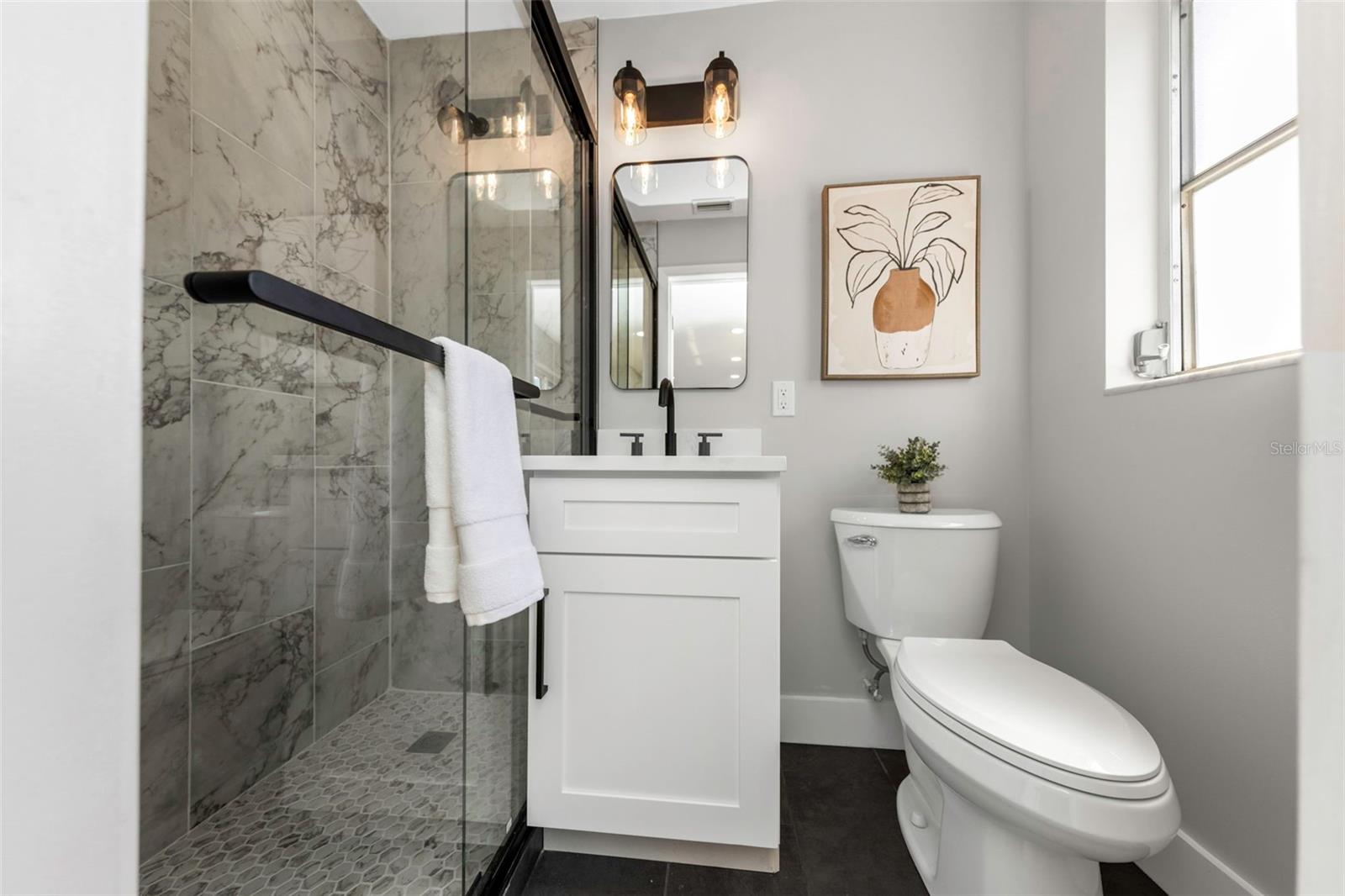 Image 22 of 59 For 5744 17th Avenue N