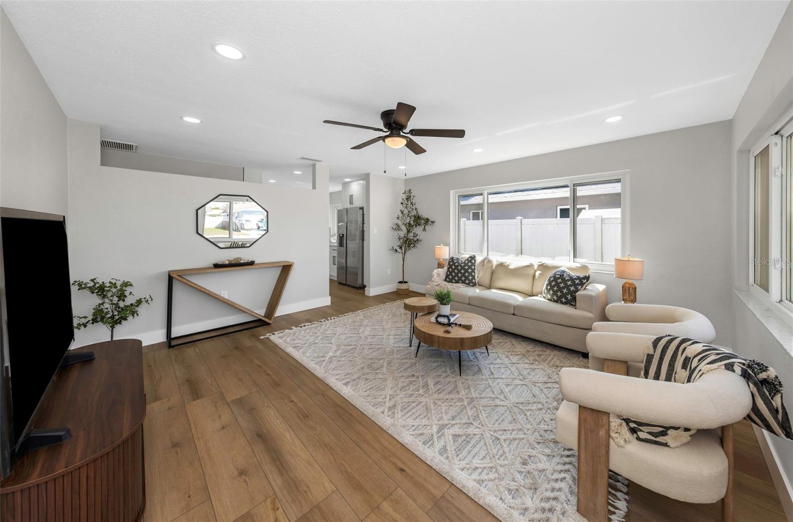 Image 3 of 59 For 5744 17th Avenue N