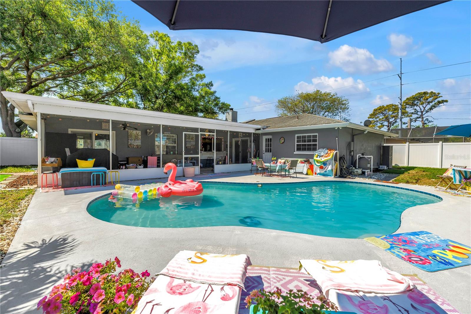 Image 2 of 56 For 12487 93rd Avenue