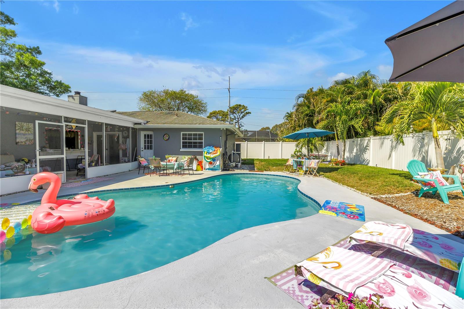 Image 3 of 56 For 12487 93rd Avenue