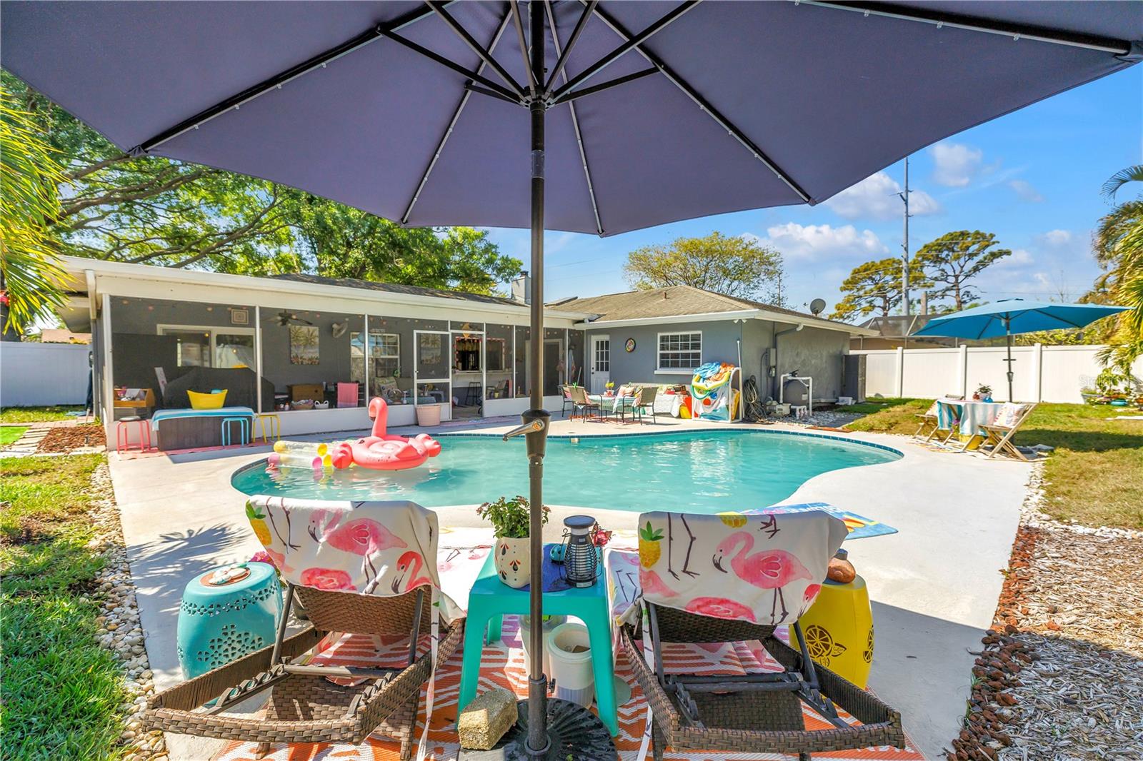 Image 4 of 56 For 12487 93rd Avenue