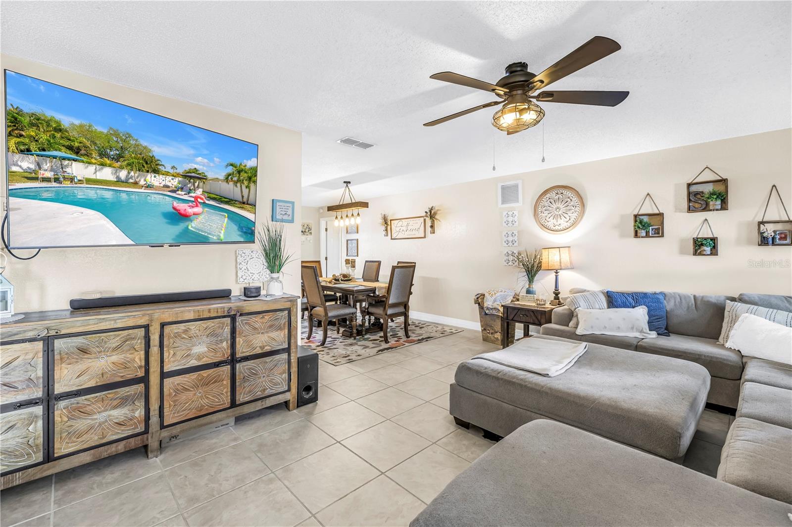 Image 9 of 56 For 12487 93rd Avenue