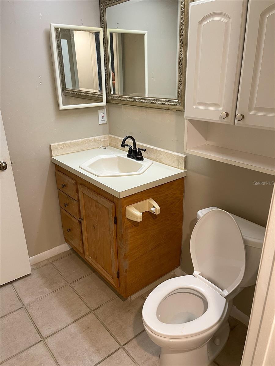 Listing photo id 13 for 4873 Puritan Circle 2401