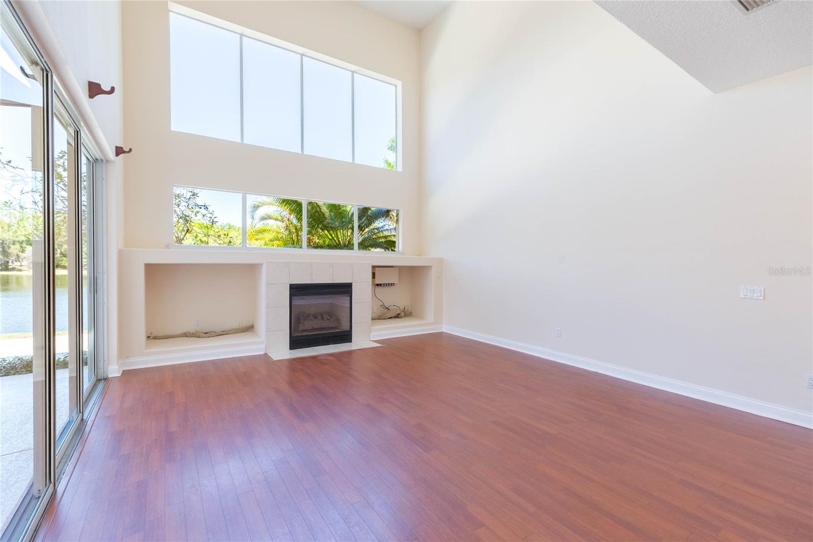 Image 18 of 77 For 16531 Hutchison Road