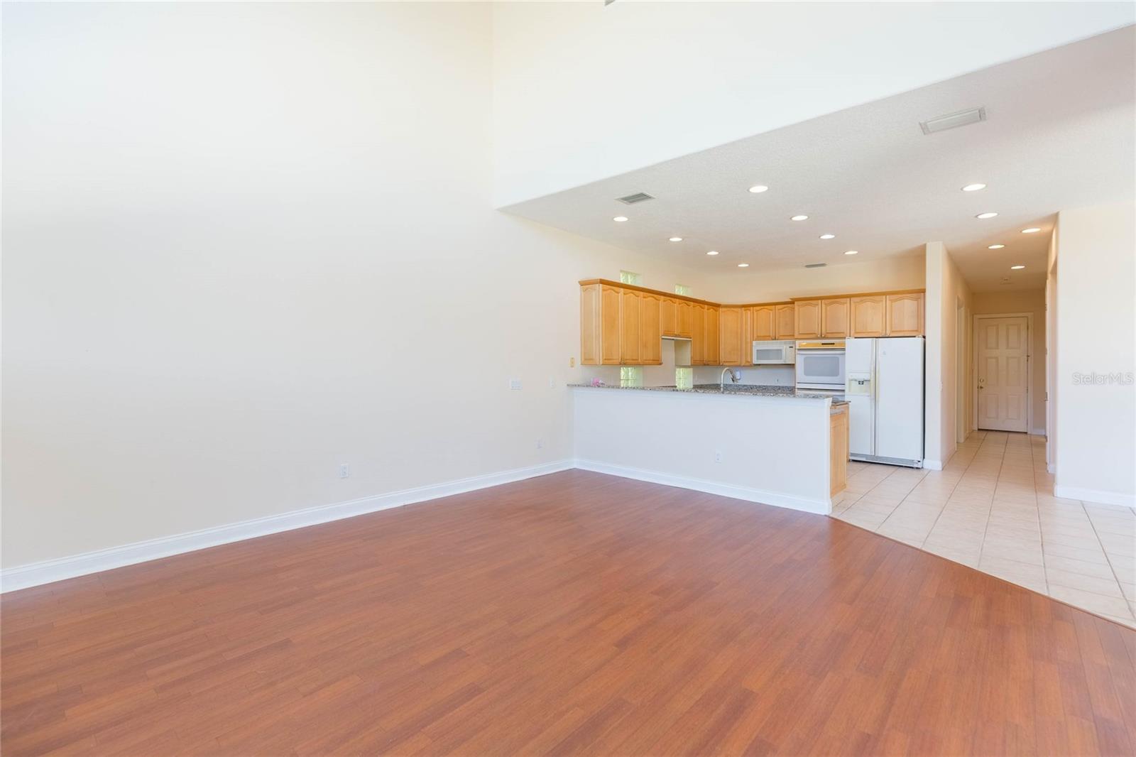 Image 23 of 77 For 16531 Hutchison Road