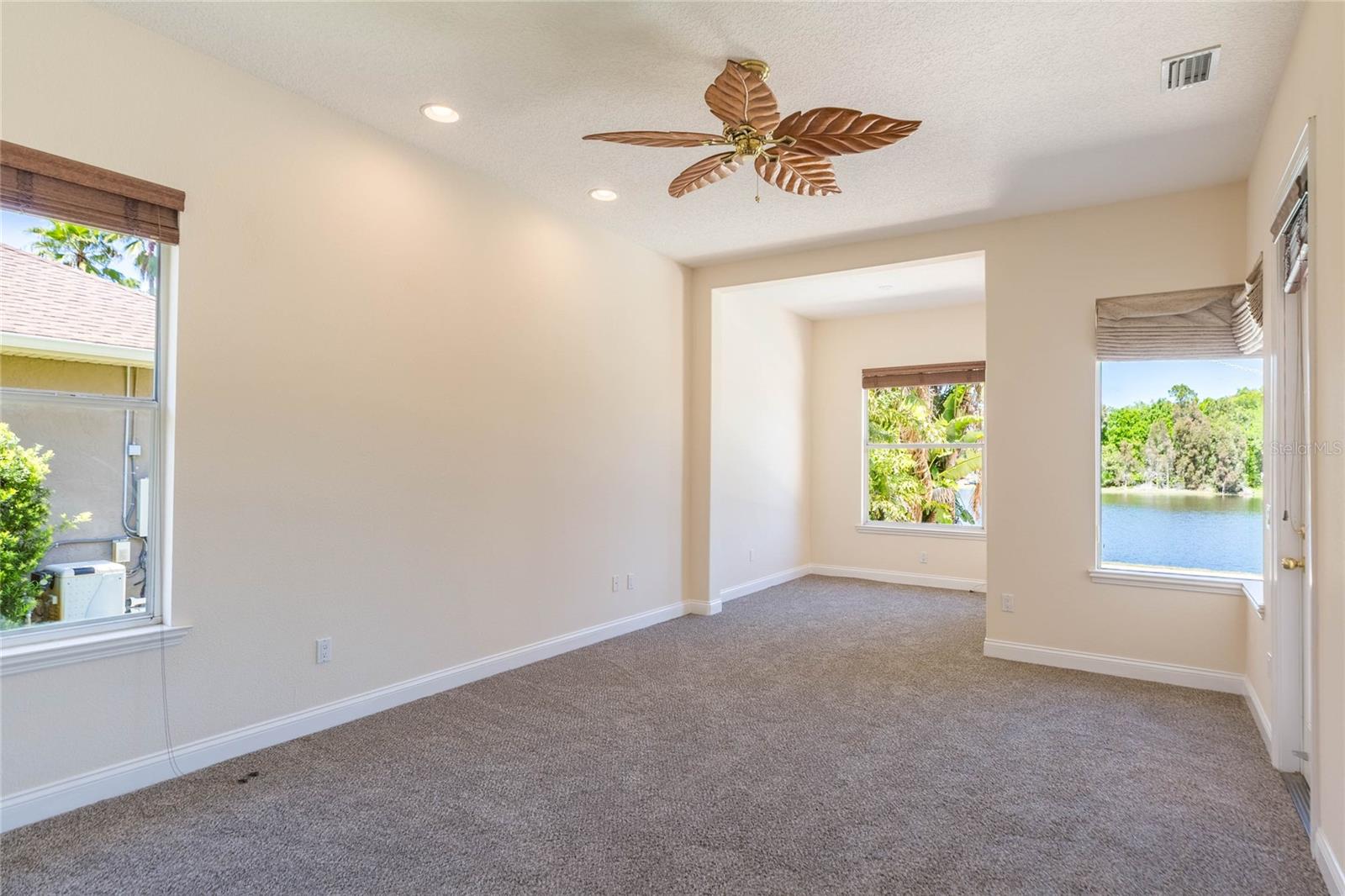 Image 24 of 77 For 16531 Hutchison Road