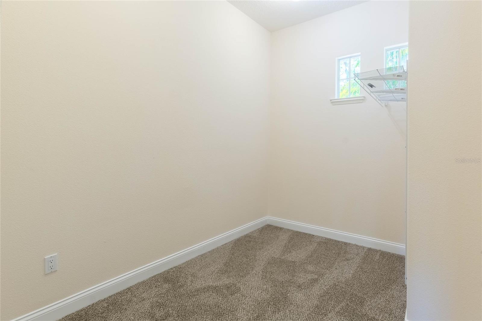 Image 29 of 77 For 16531 Hutchison Road