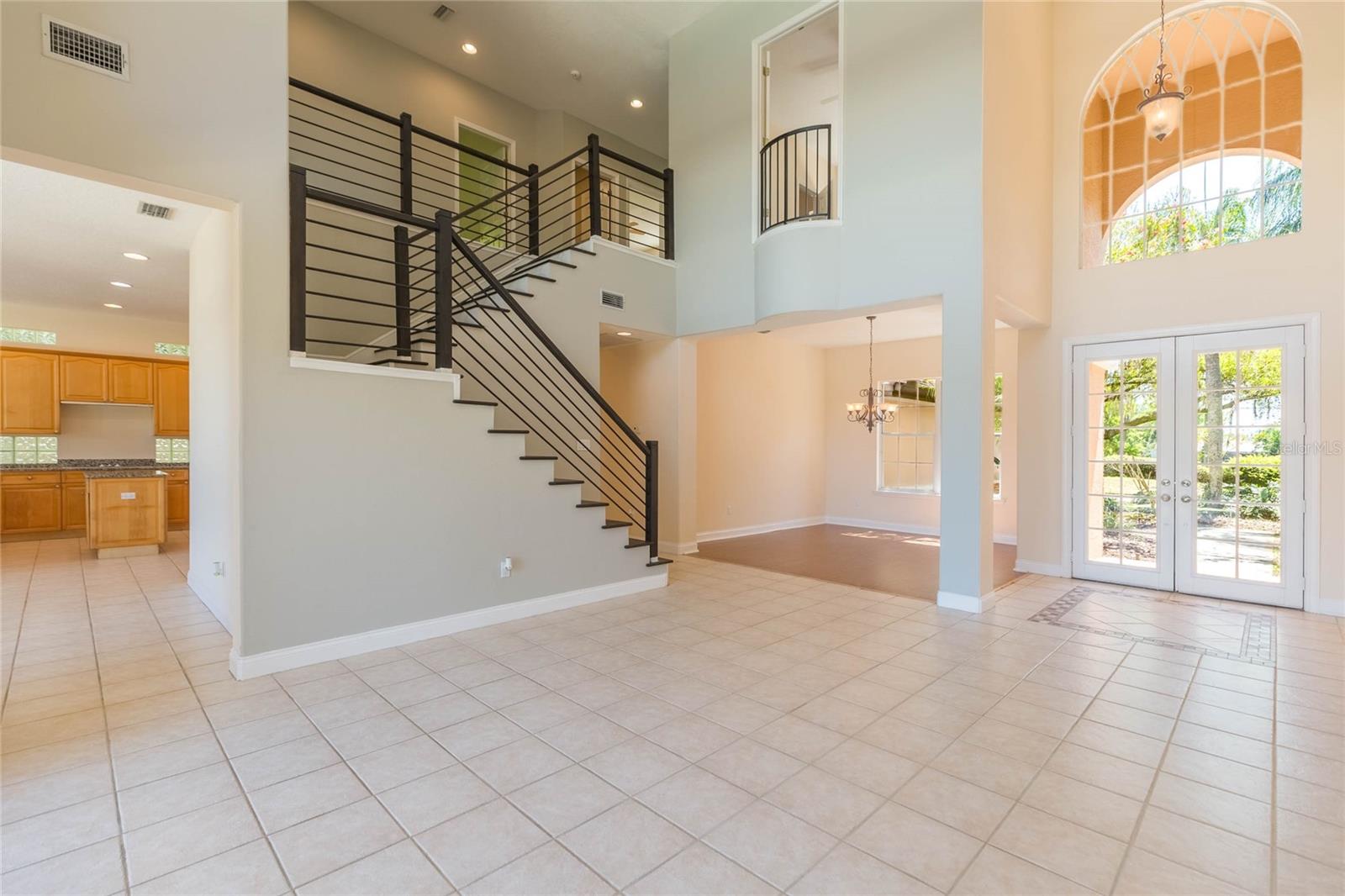 Image 7 of 77 For 16531 Hutchison Road