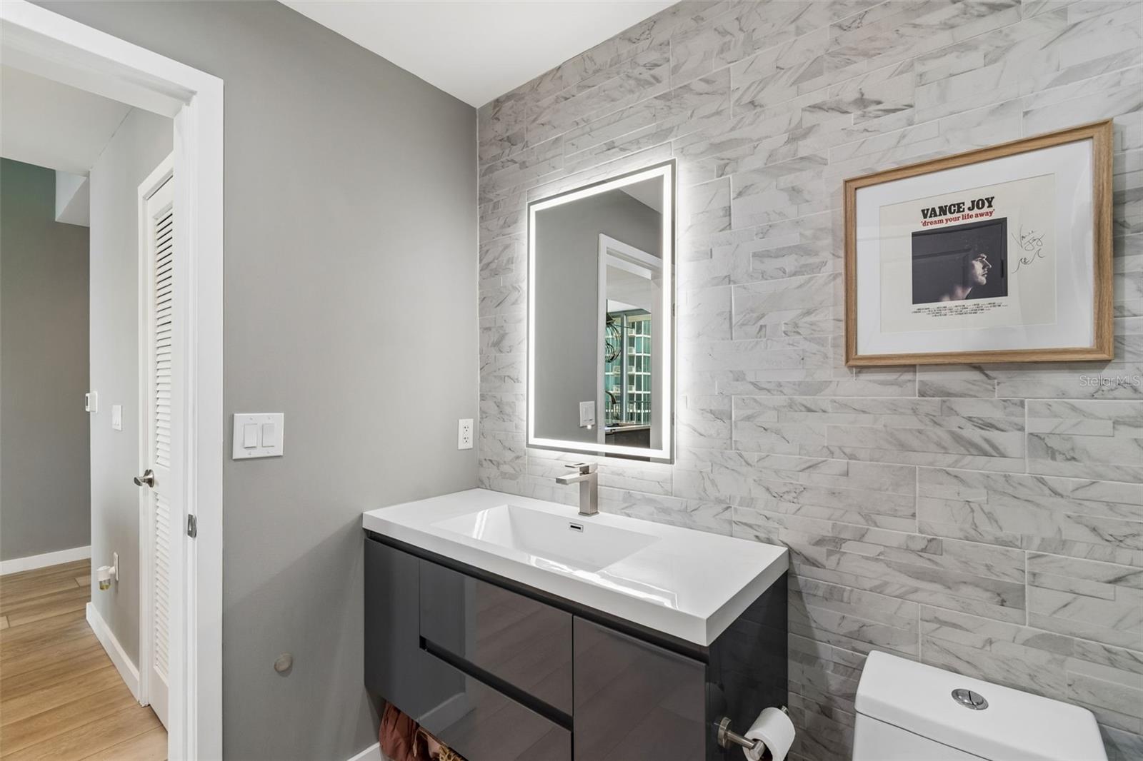 Image 20 of 70 For 777 Ashley Drive 2313