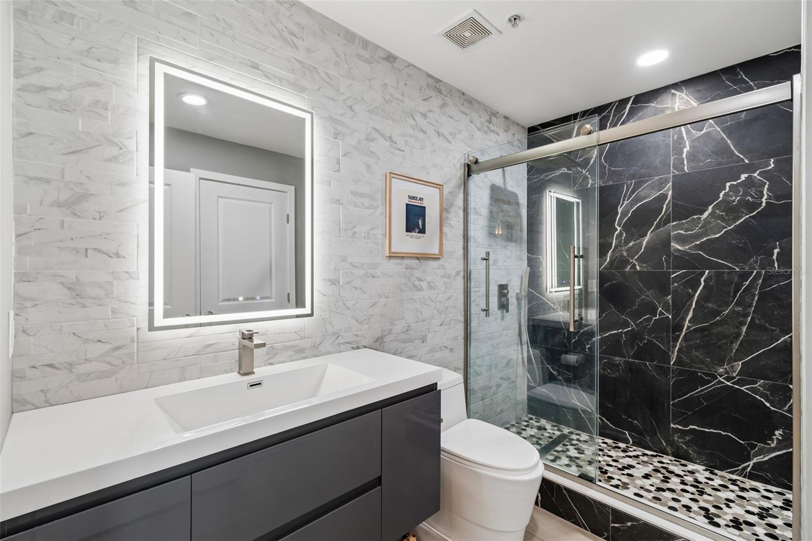 Image 23 of 70 For 777 Ashley Drive 2313