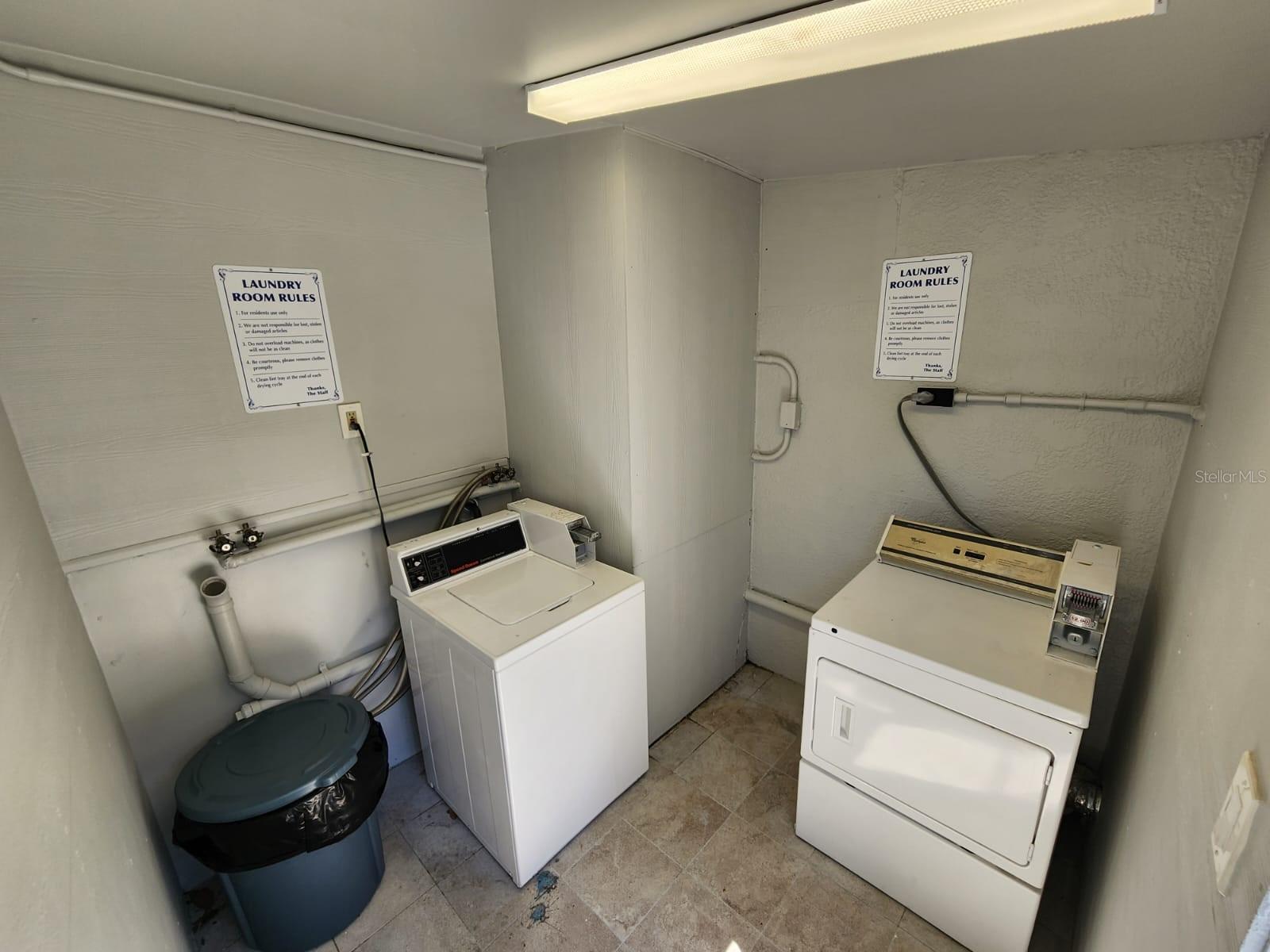 Image 9 of 9 For 407 Jupiter Avenue 11