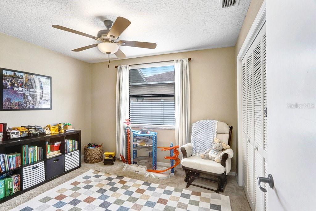 Listing photo id 20 for 8549 Pinafore Drive