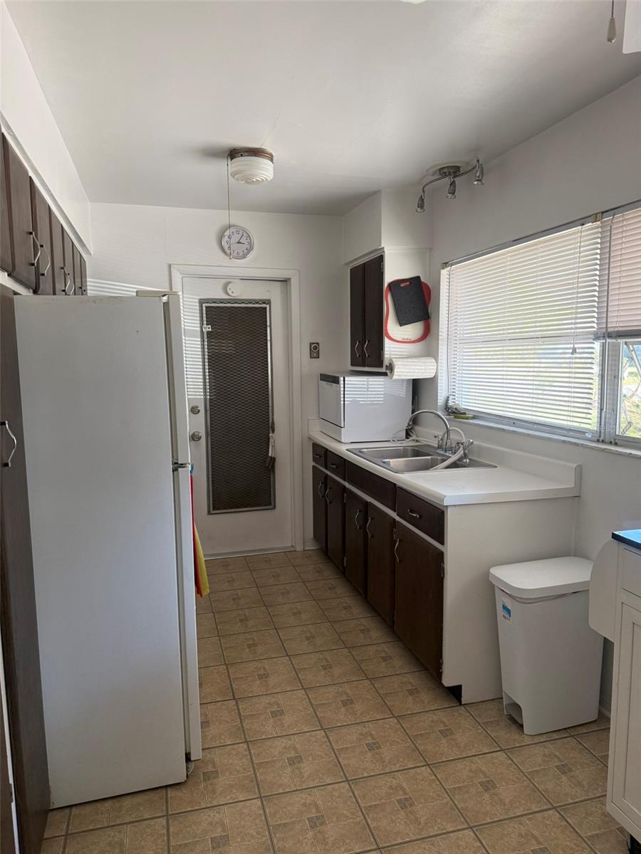 Image 8 of 13 For 2317 Indigo Drive