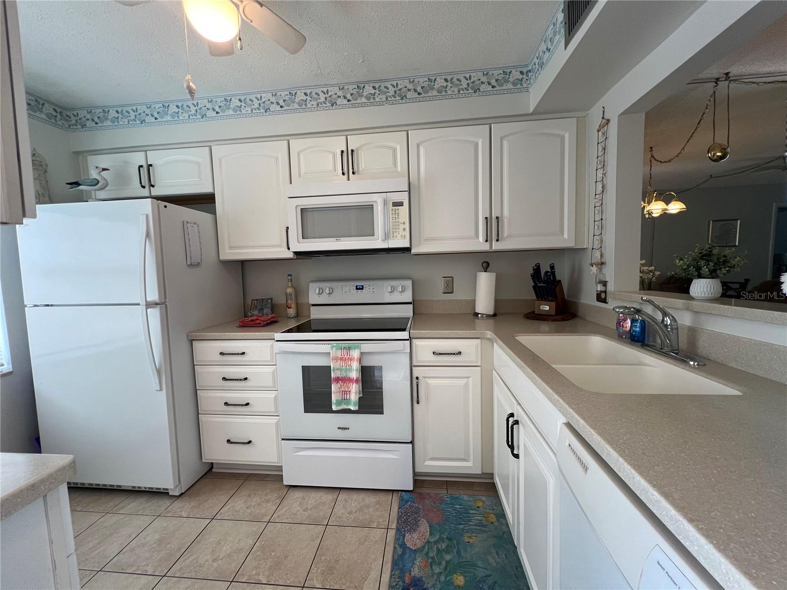 Image 9 of 25 For 3668 Trophy Boulevard