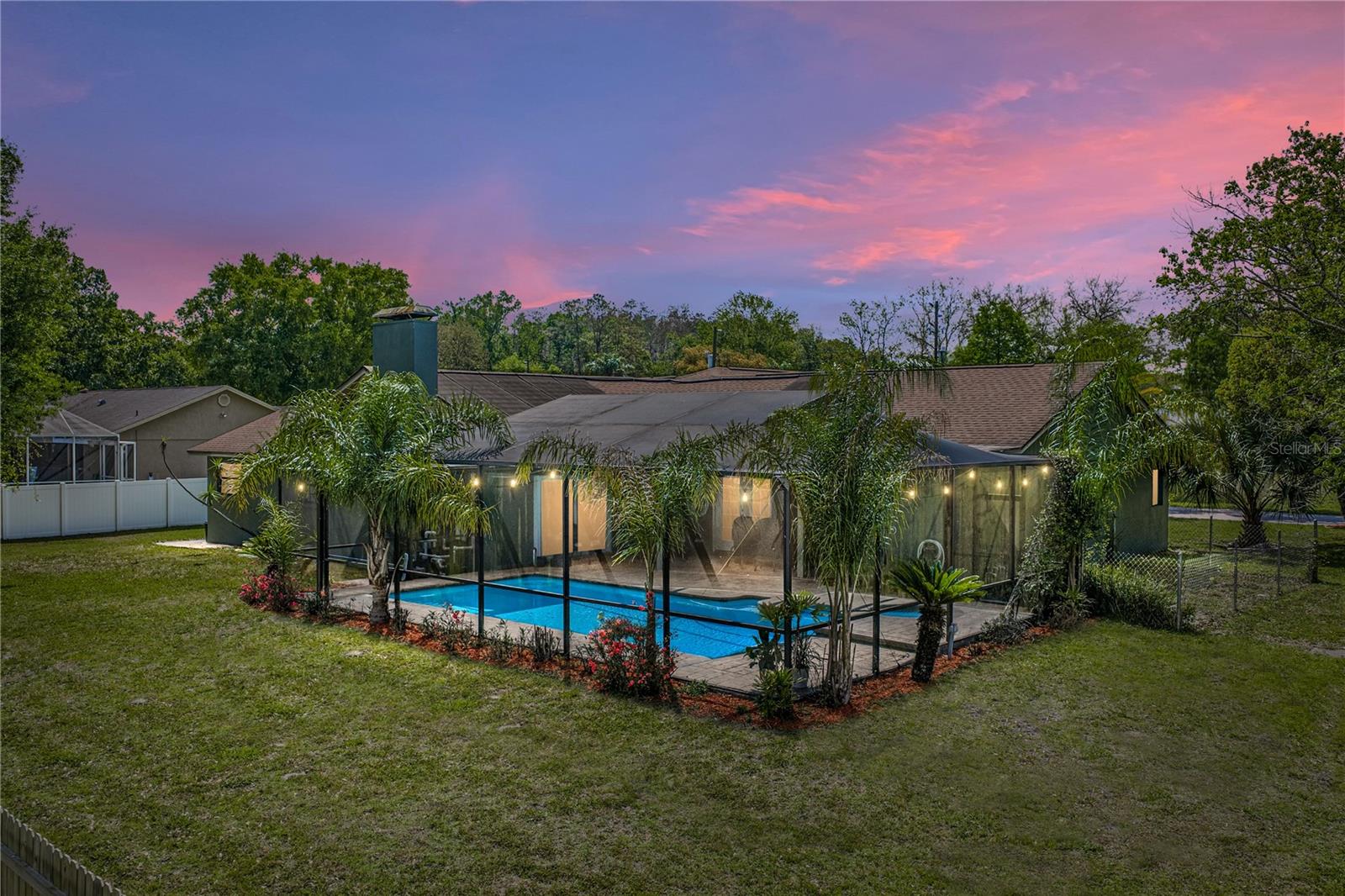 Image 2 of 73 For 25317 Tradewinds Drive