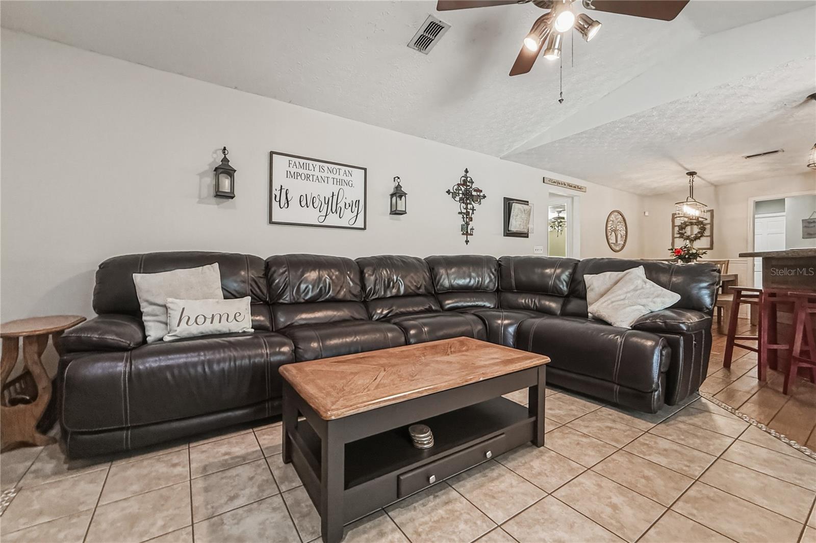 Image 31 of 73 For 25317 Tradewinds Drive