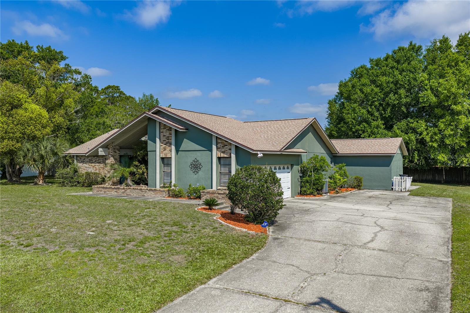 Image 7 of 73 For 25317 Tradewinds Drive