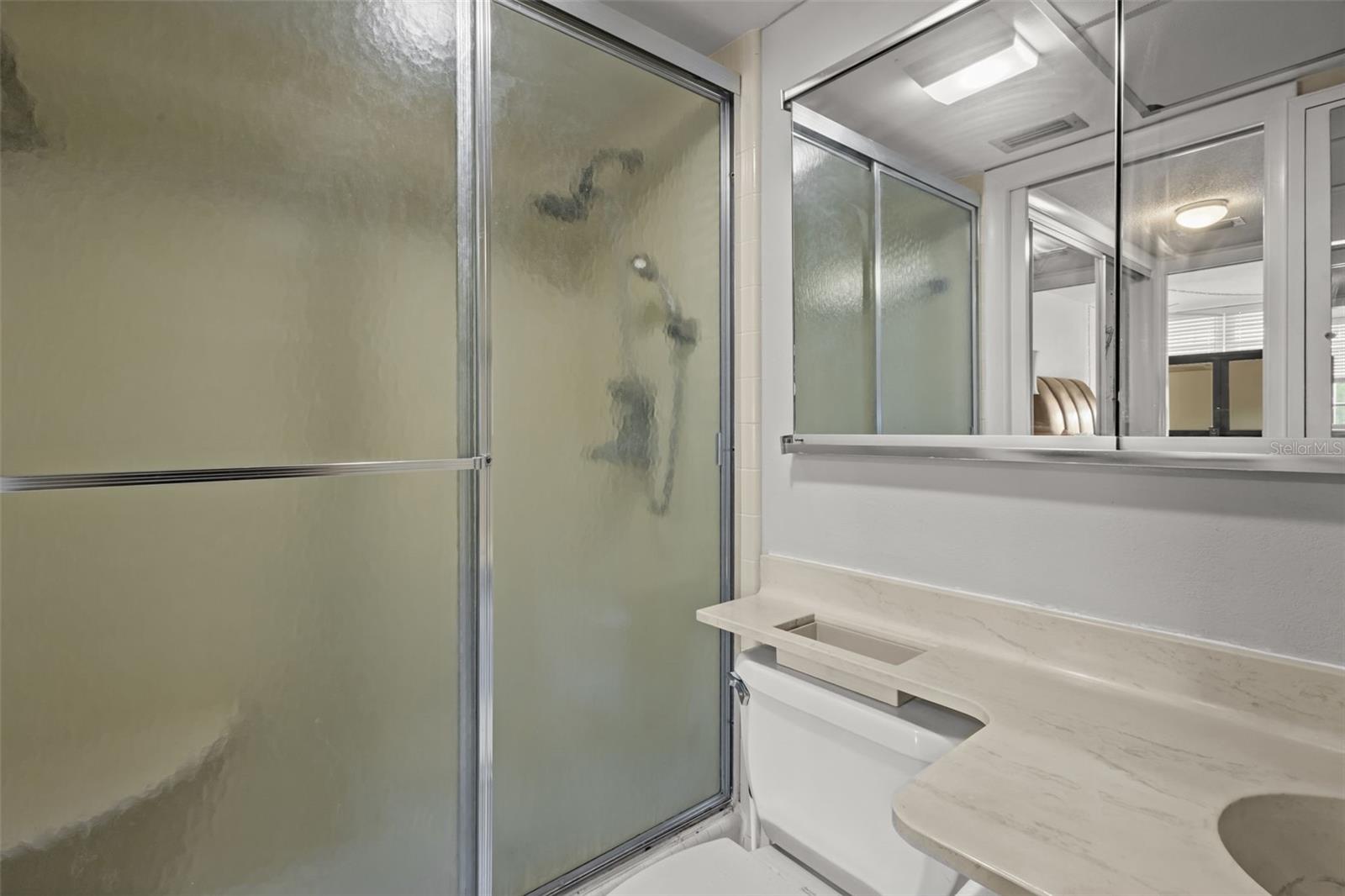 Image 17 of 26 For 1009 Pearce Drive 206