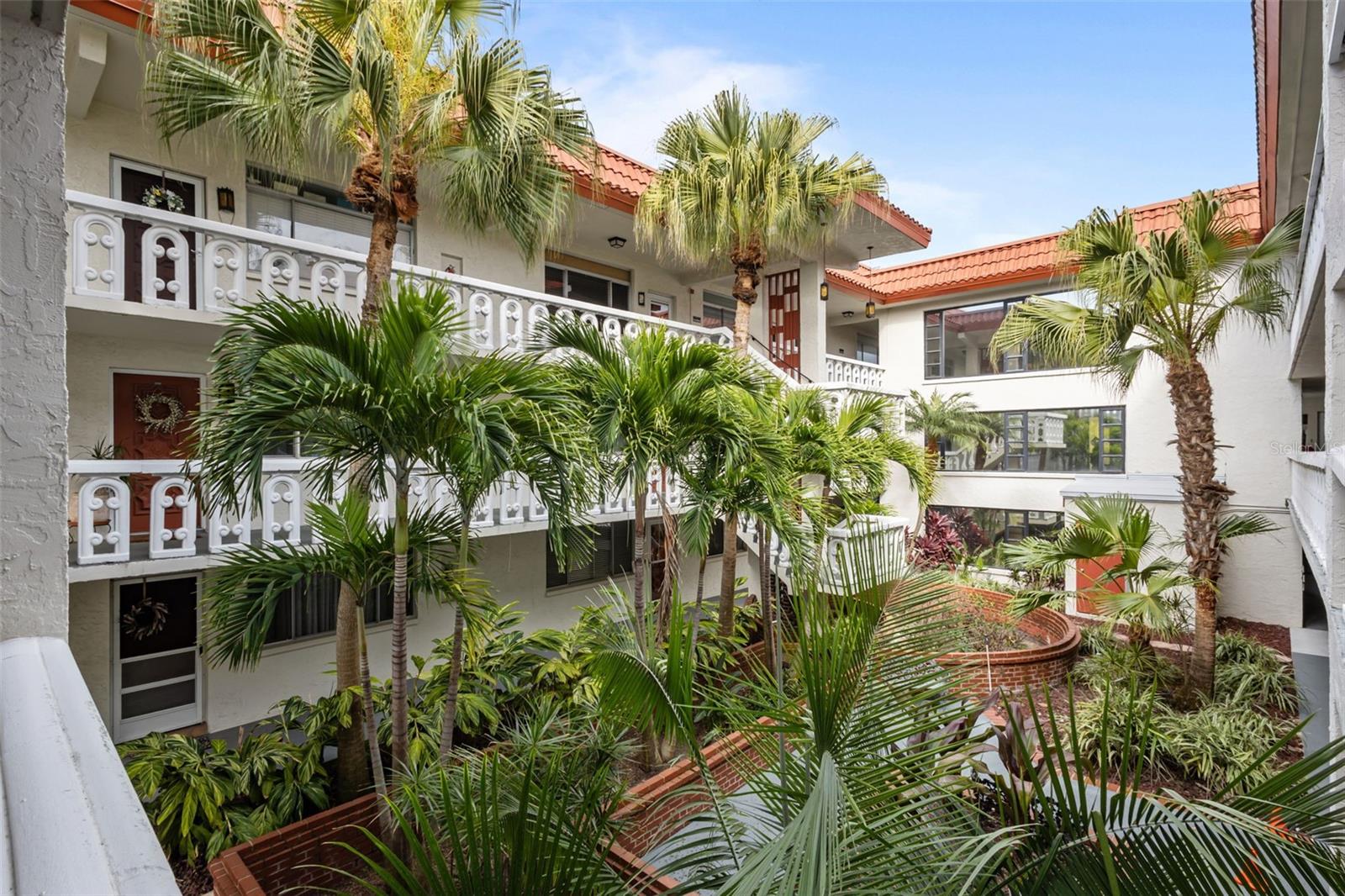 Image 2 of 26 For 1009 Pearce Drive 206