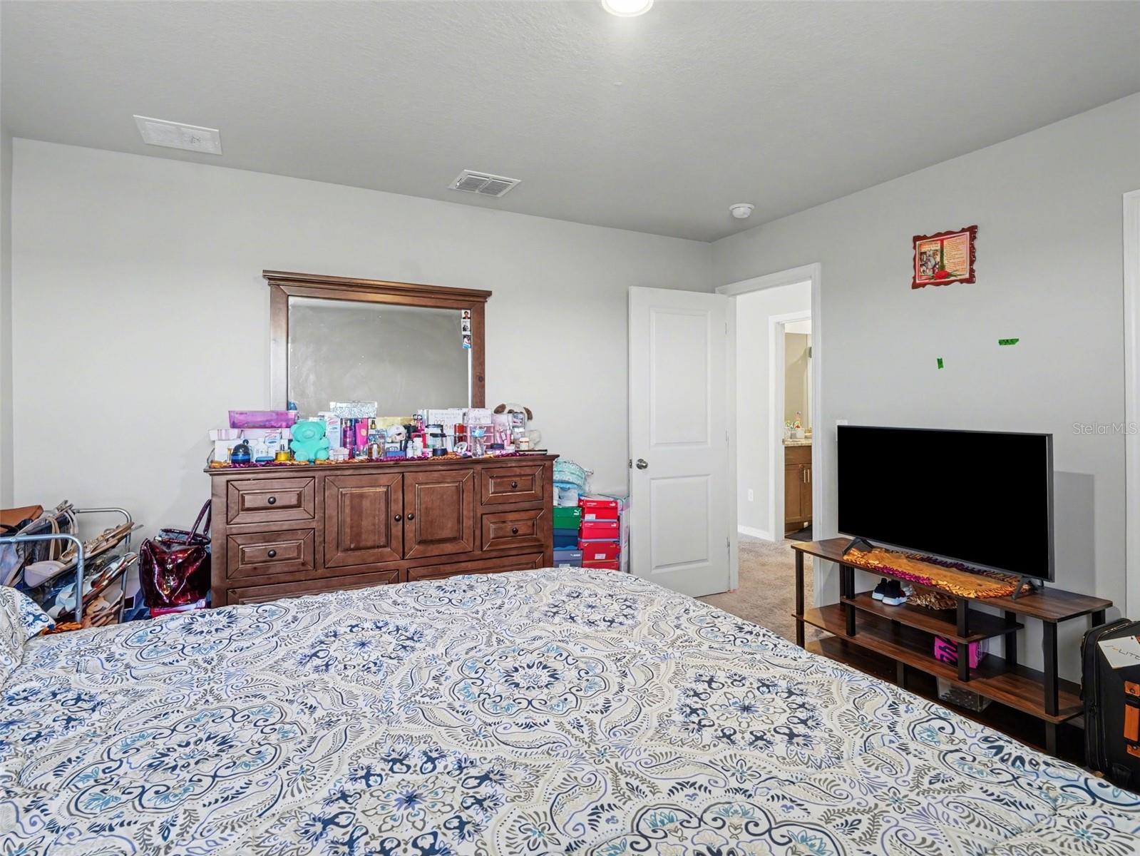 Image 24 of 31 For 7144 Boggy Creek Place