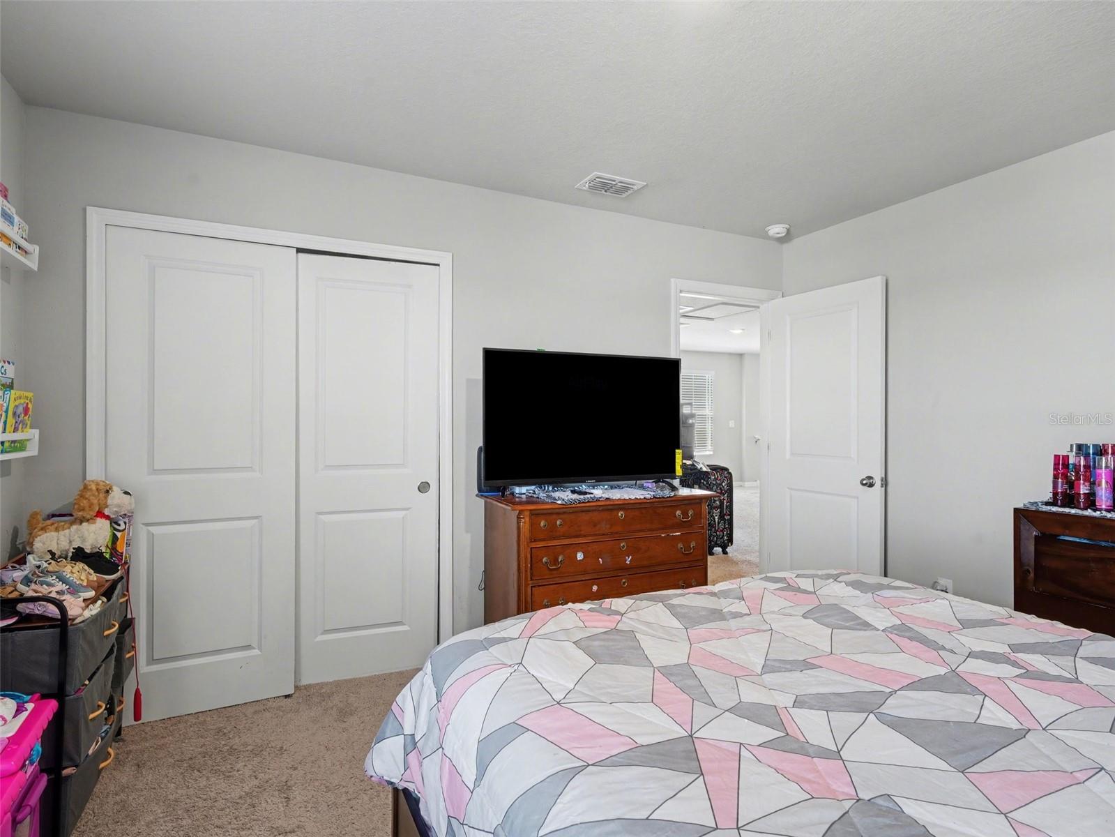 Image 27 of 31 For 7144 Boggy Creek Place