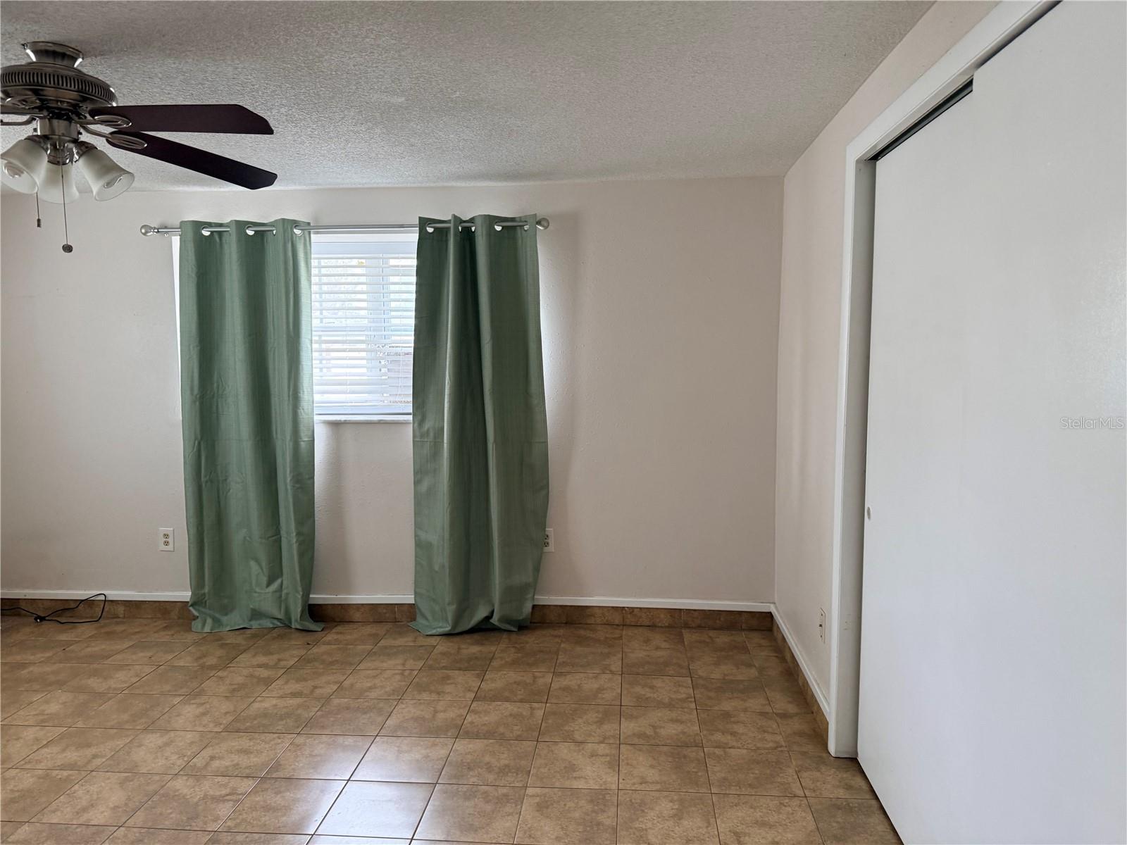 Image 12 of 15 For 10836 Leeds Road