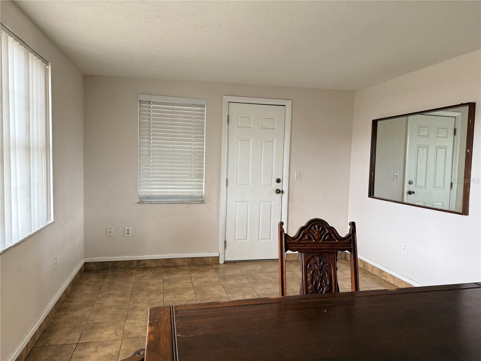 Image 9 of 15 For 10836 Leeds Road