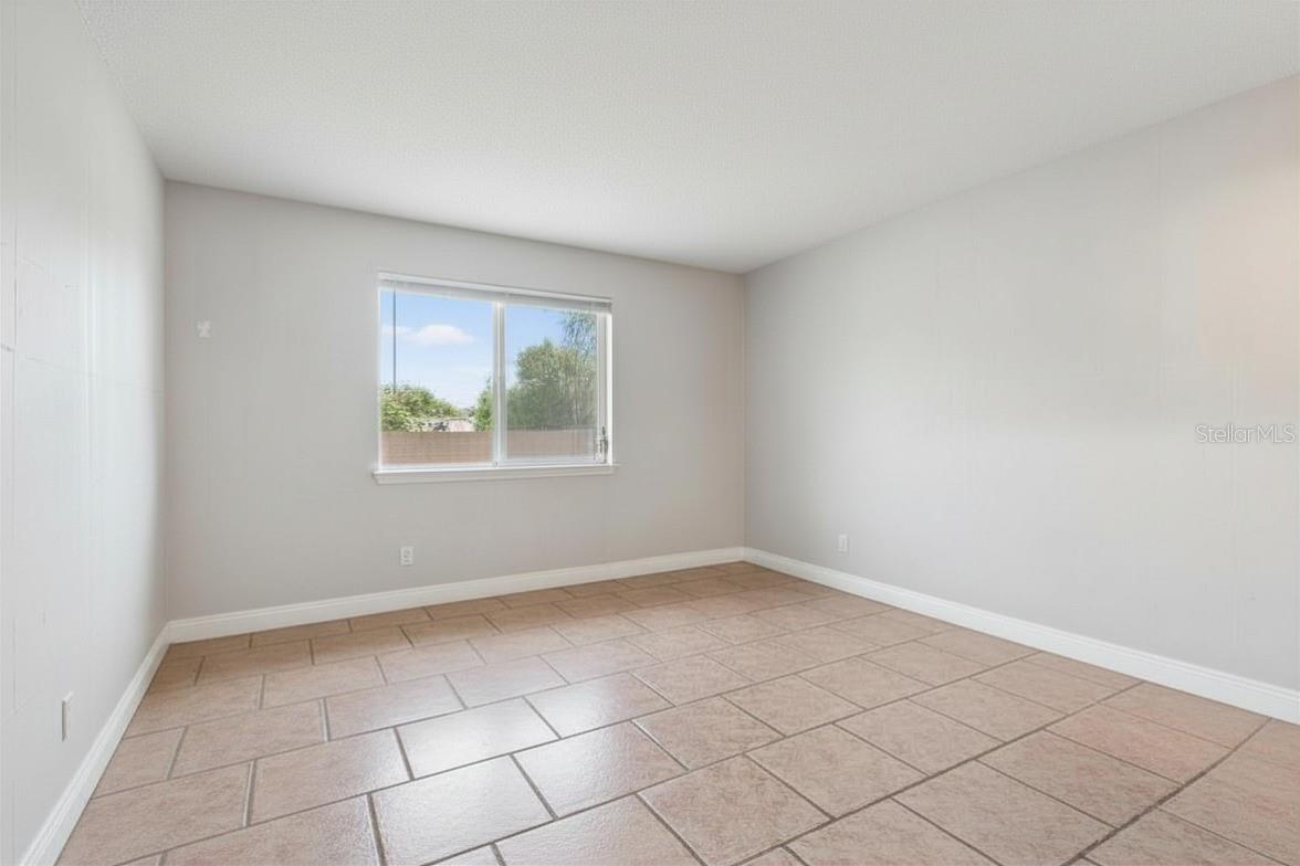 Image 14 of 21 For 4234 Donnington Drive