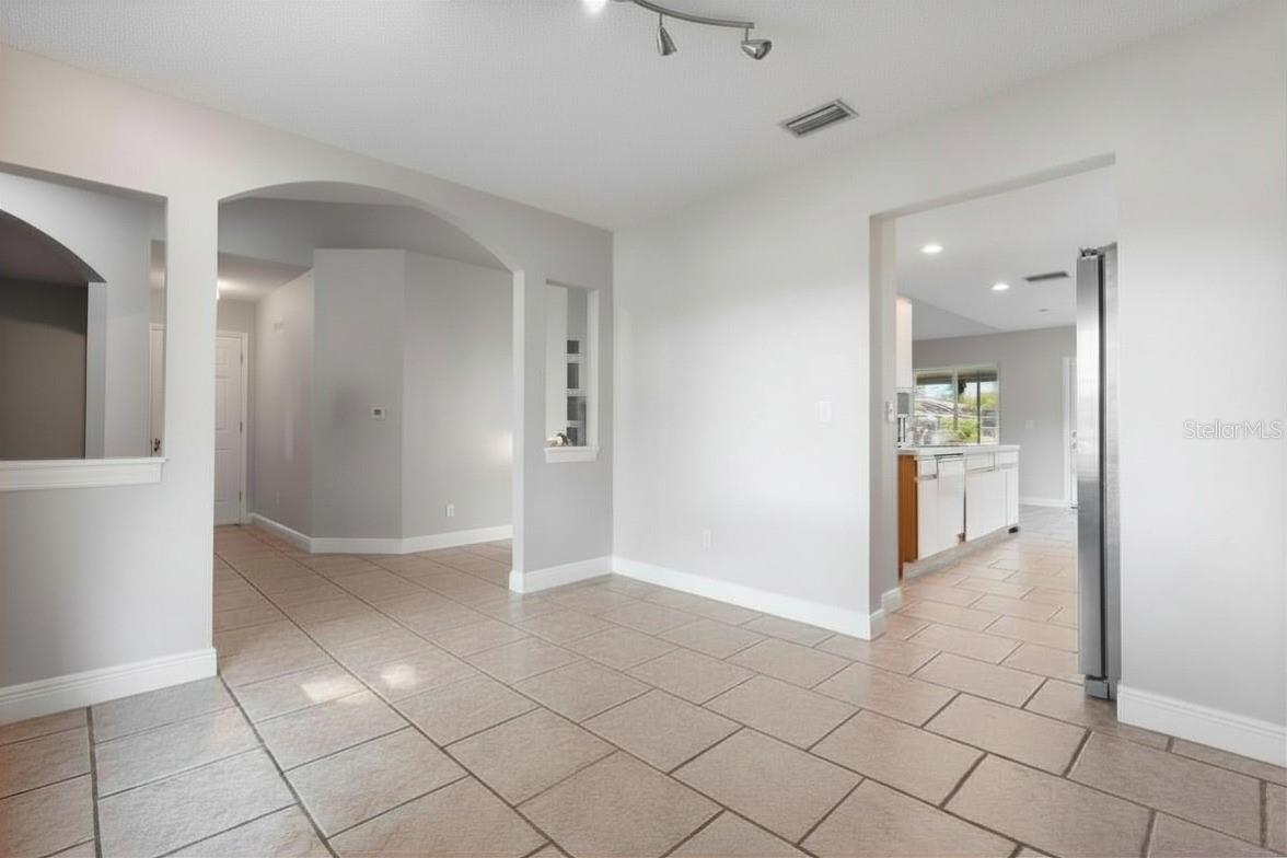 Image 5 of 21 For 4234 Donnington Drive