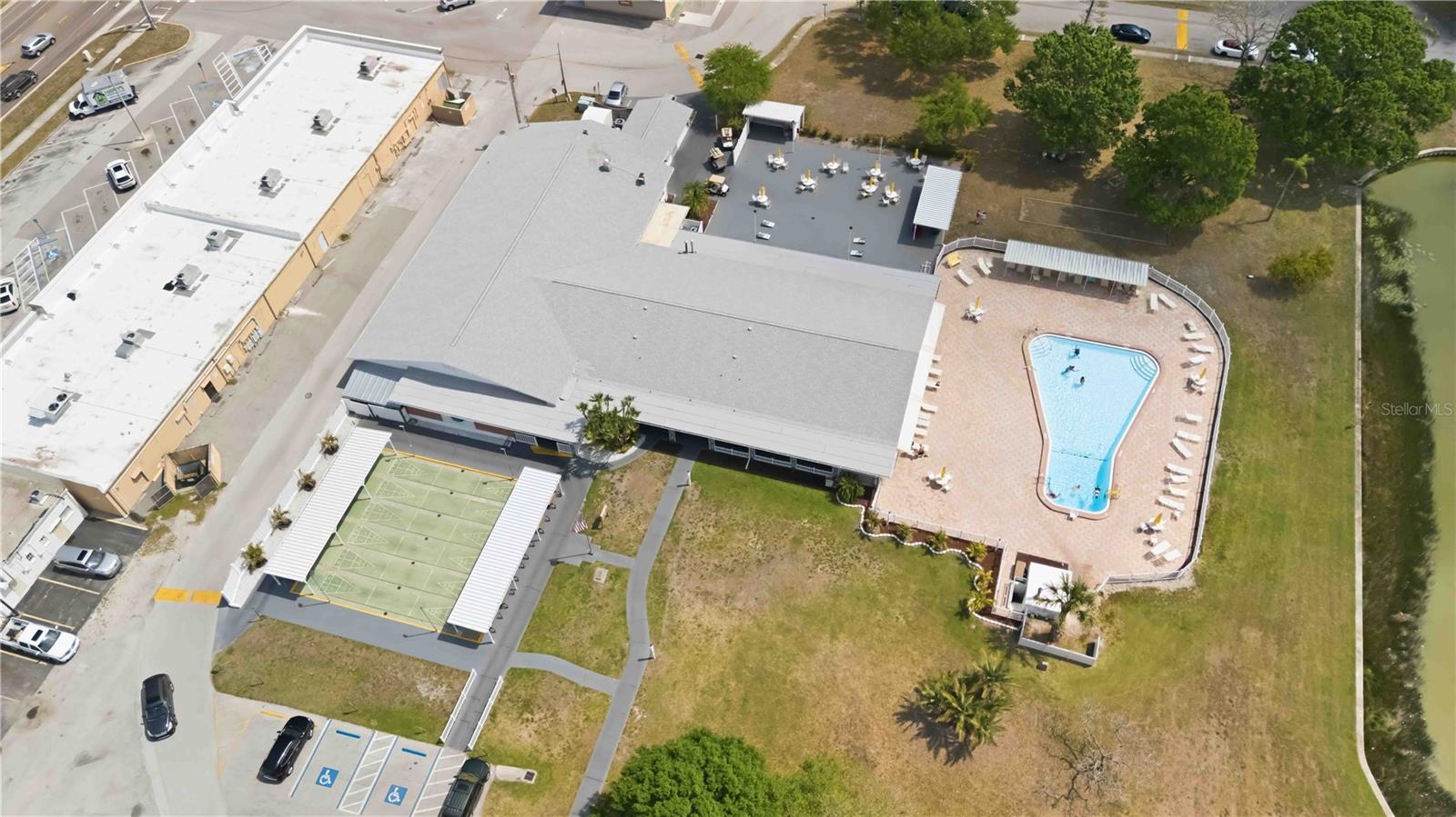 Image 16 of 20 For 6000 20th Street N 144