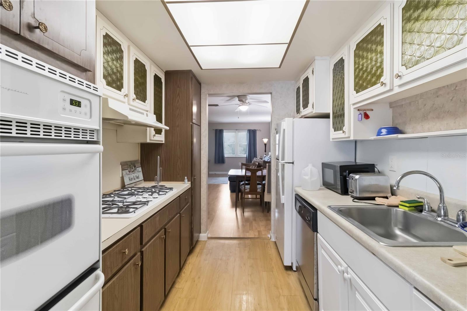 Image 8 of 20 For 6000 20th Street N 144