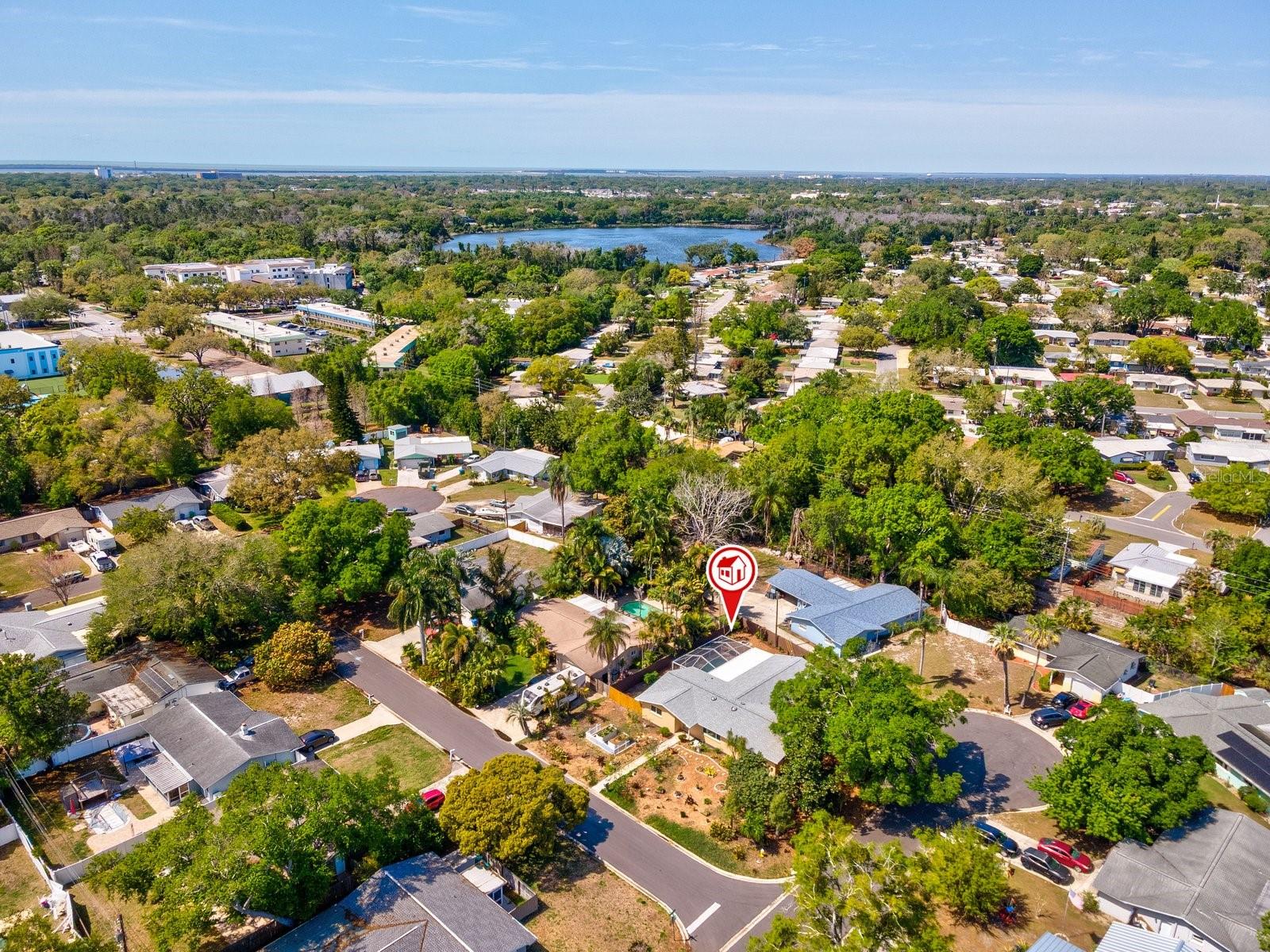 Image 20 of 25 For 2086 Lakewood Drive