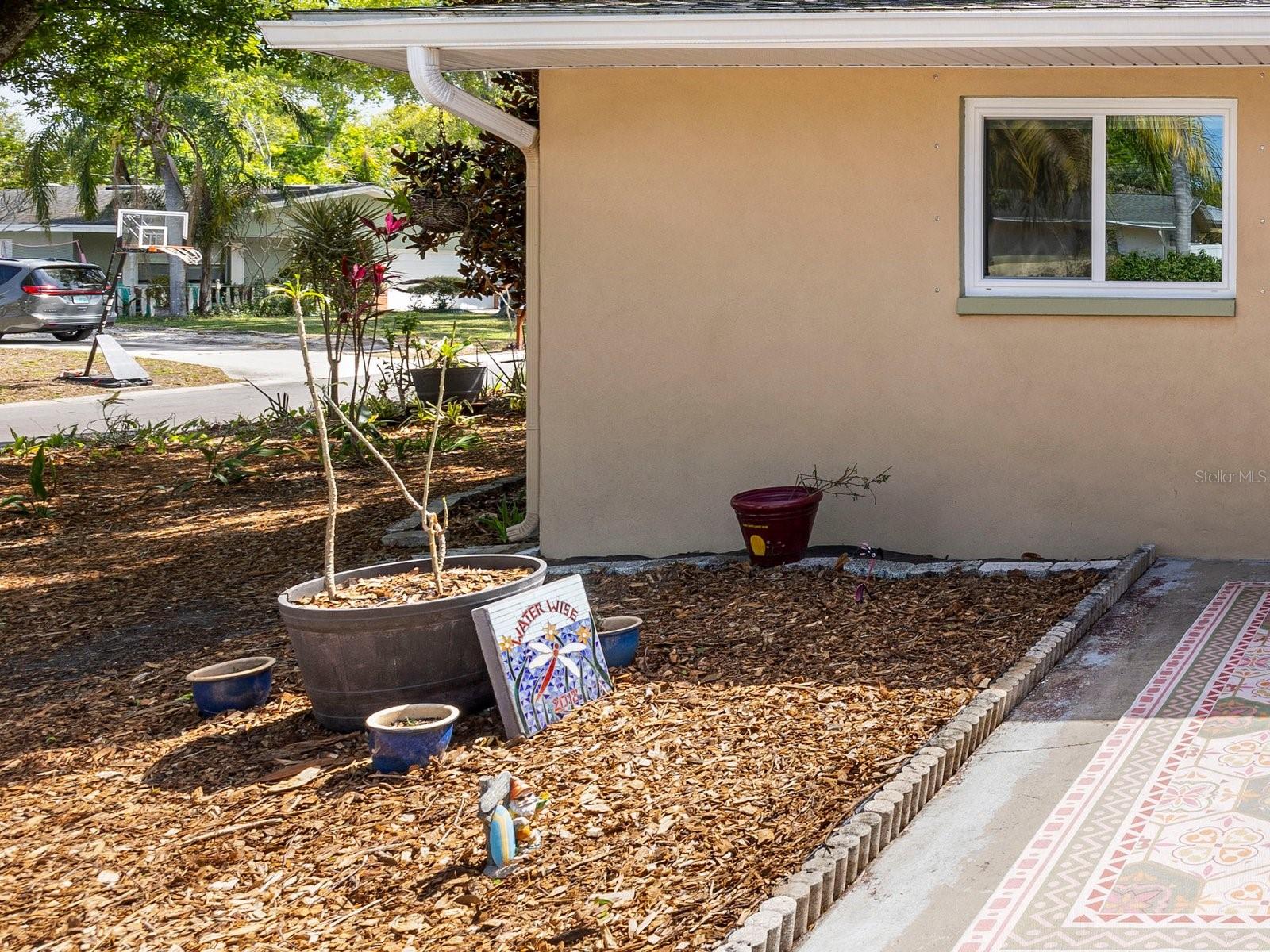 Image 22 of 25 For 2086 Lakewood Drive