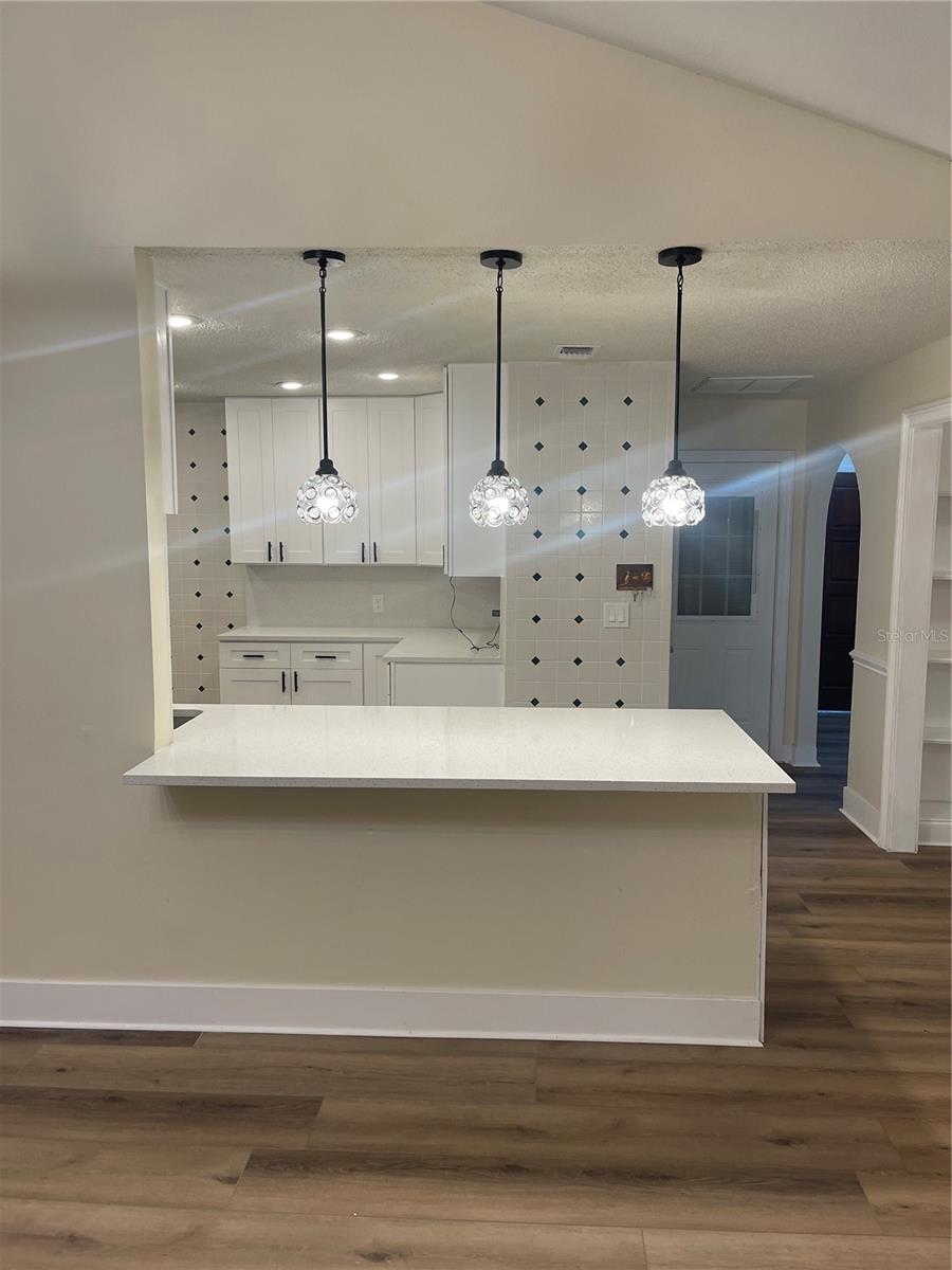 Image 12 of 27 For 10813 Venice Circle