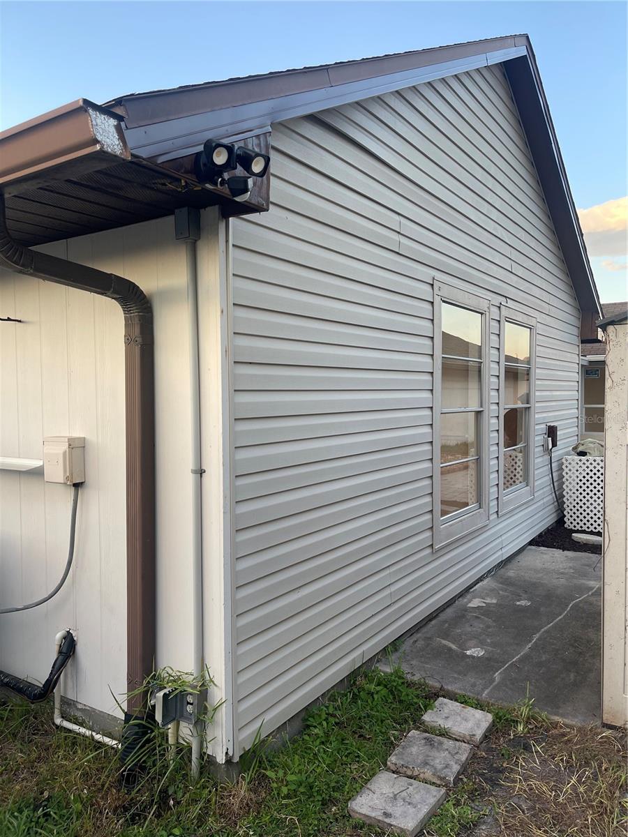 Image 27 of 27 For 10813 Venice Circle