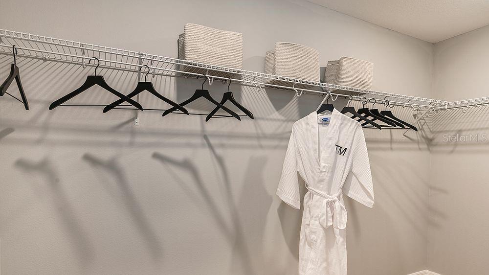 Image 15 of 33 For 743 Hazelwood Court