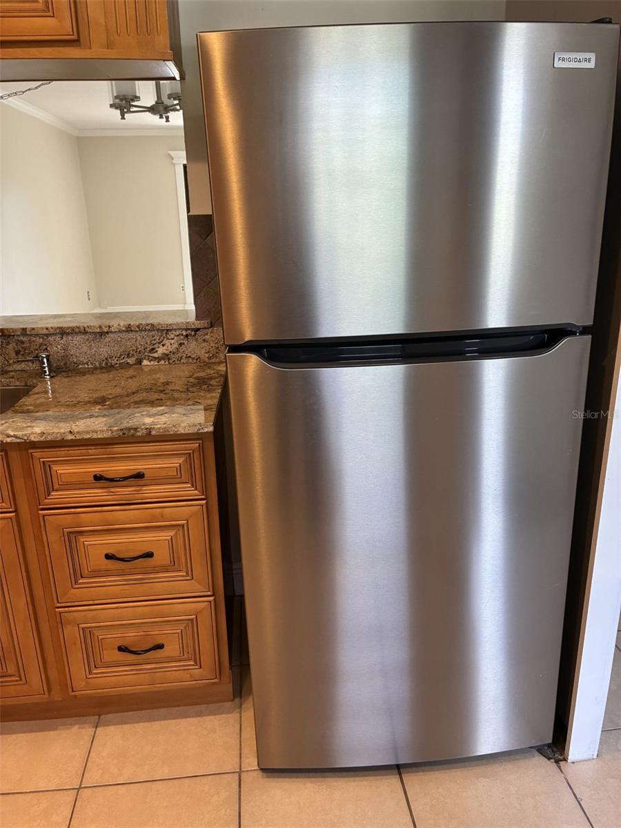 Image 15 of 42 For 13618 Greenfield  305