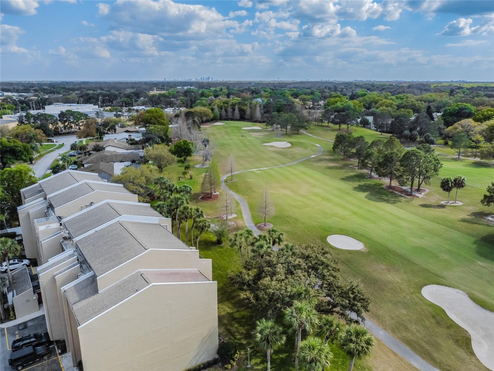 Image 3 of 42 For 13618 Greenfield  305