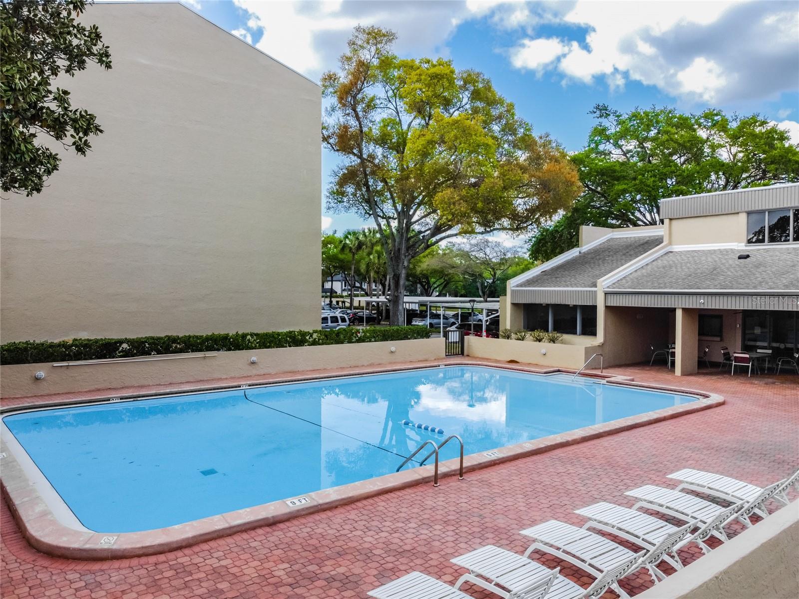 Image 38 of 42 For 13618 Greenfield  305