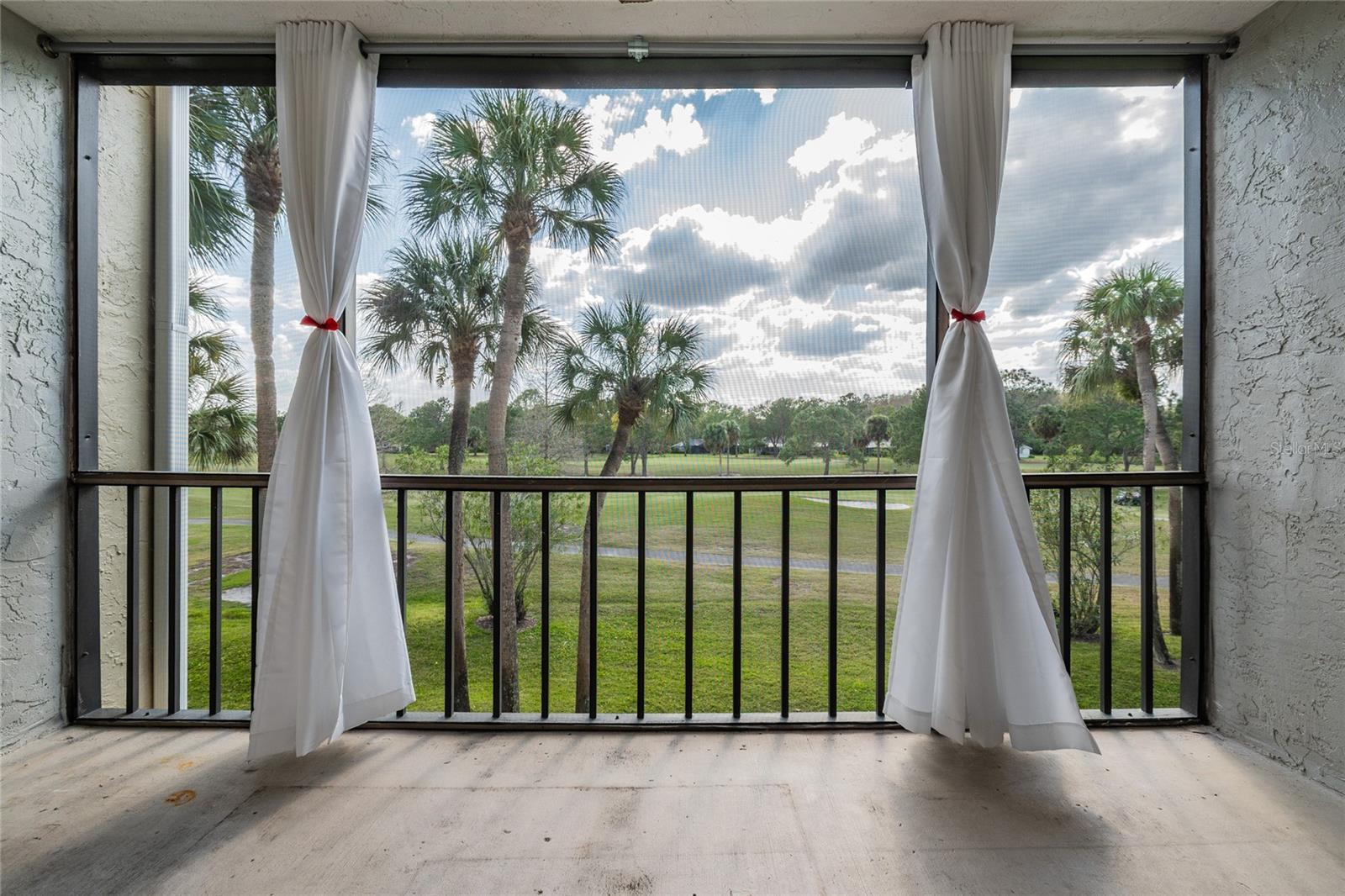 Image 9 of 42 For 13618 Greenfield  305