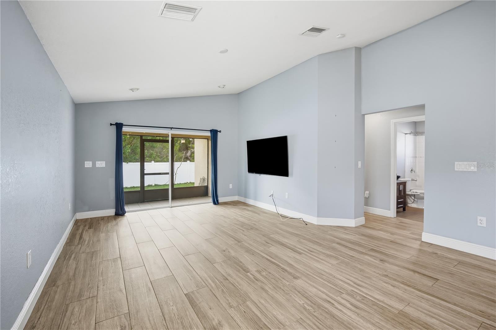 Image 10 of 25 For 1005 Chandler Snowden Court