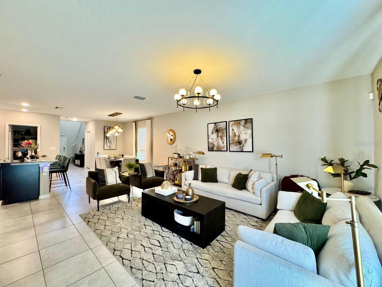 Listing photo id 17 for 7309 Canterbury Bells Court