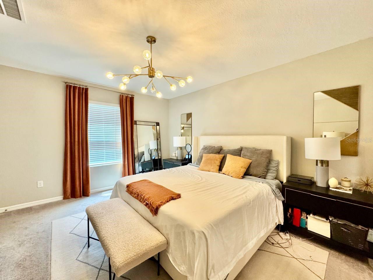 Listing photo id 21 for 7309 Canterbury Bells Court